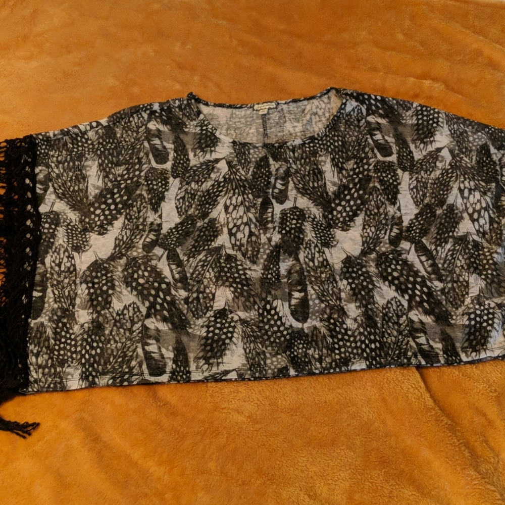 2/$10 Eyeshadow brand semi sheer top